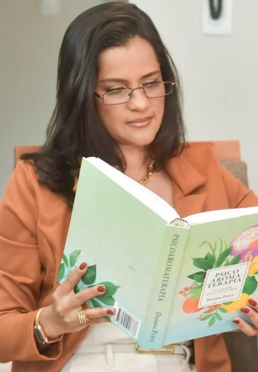 Márcia Couto Protocolos de Aromaterapia